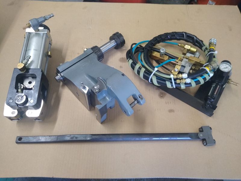 3rd Position Davenport Air Operated Thread Rolling Attachment comes complete with pictured items