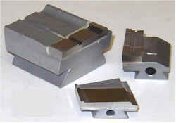 Carbide dovetail form tools & carbide skive tools for screw machines, Swiss style lathes, CNC lathes, & CNC turning.